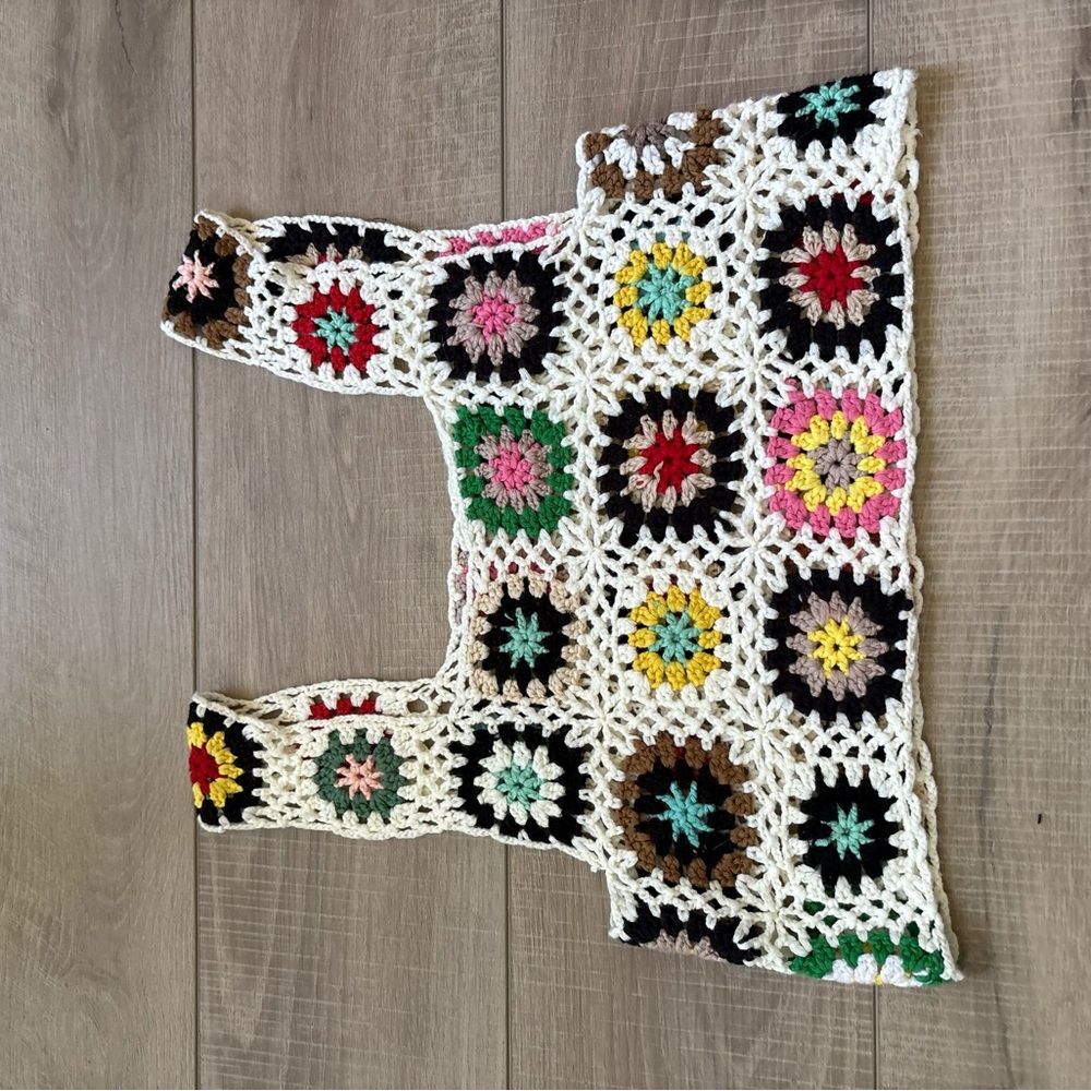 Boho Knit Colorful Crochet Square Neck Crop Top - Picture 5 of 5